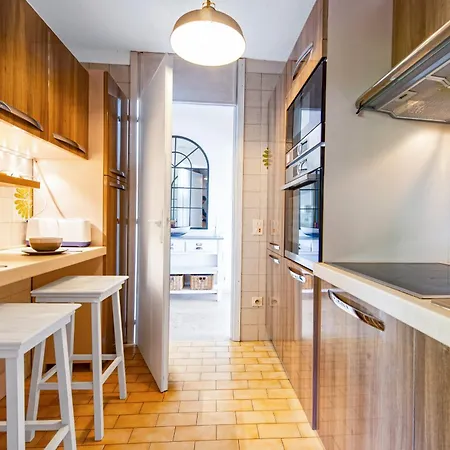 2 Pieces Confortable A Garavan - Parking Апартаменты *