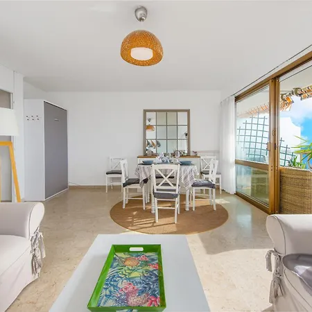 Apartamento 2 Pièces Confortable à Garavan - Parking