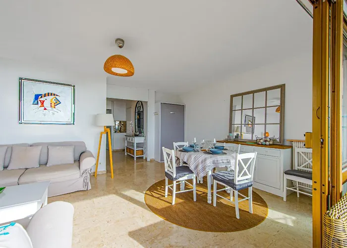 2 Pièces Confortable à Garavan - Parking Apartamento Menton