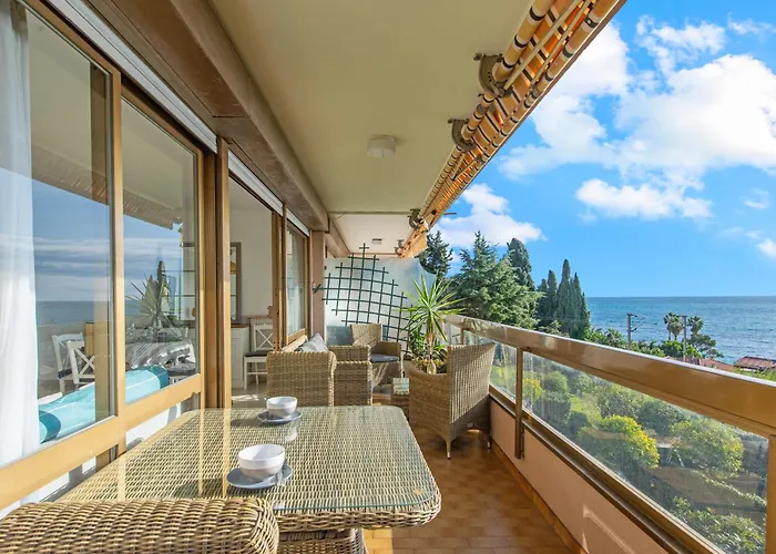 2 Pieces Confortable A Garavan - Parking Apartment Menton